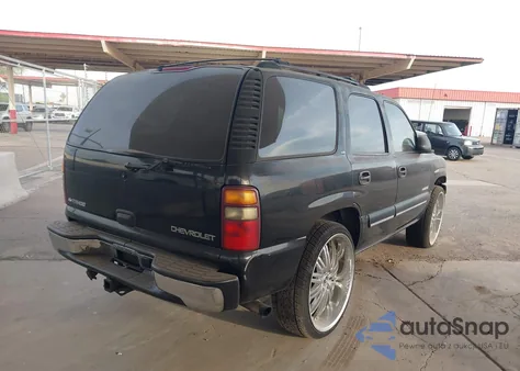 2001 Chevrolet Tahoe Ls z USA, uszkodzony, nr VIN 1GNEC13T41R215149